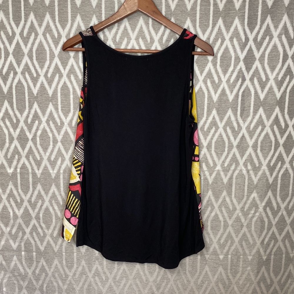 August Silk Abstract Multicolor Print Sleeveless Tank with Black Back Size: Lg - Picture 2 of 4